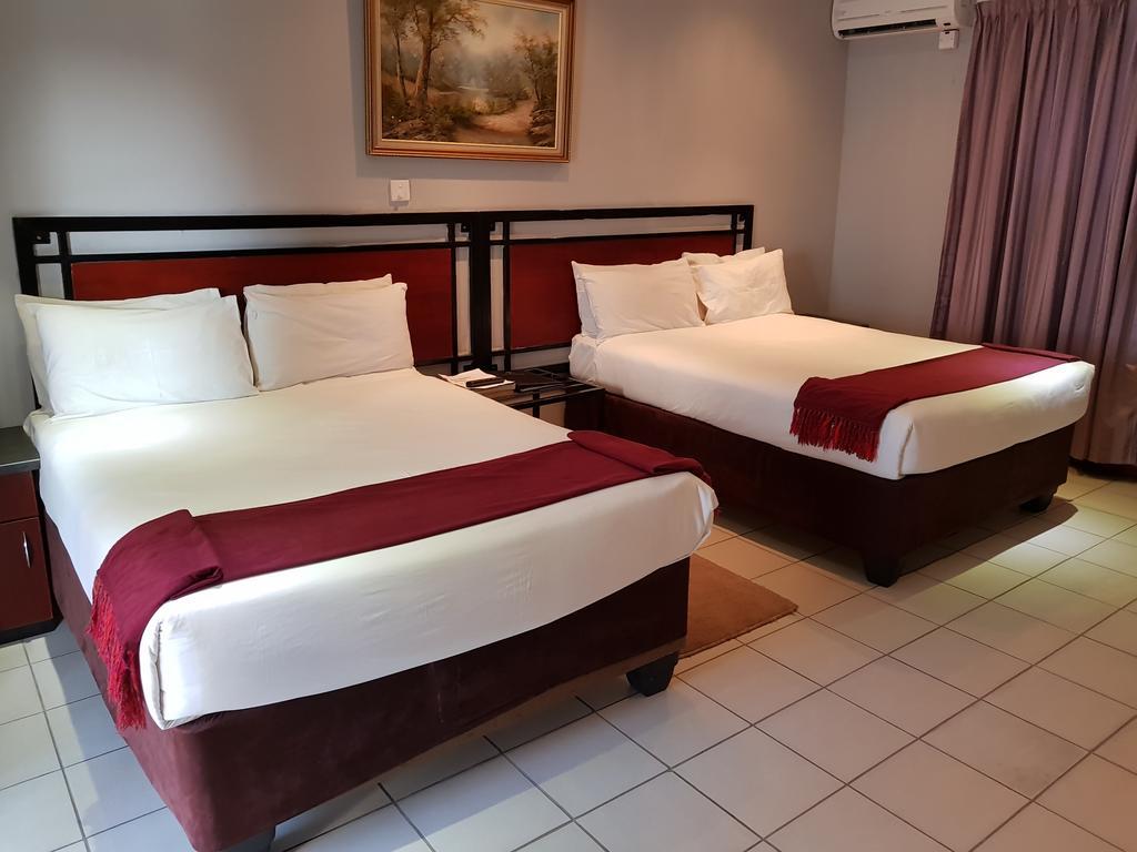 Batho Pele Lodge Gaborone Exterior photo